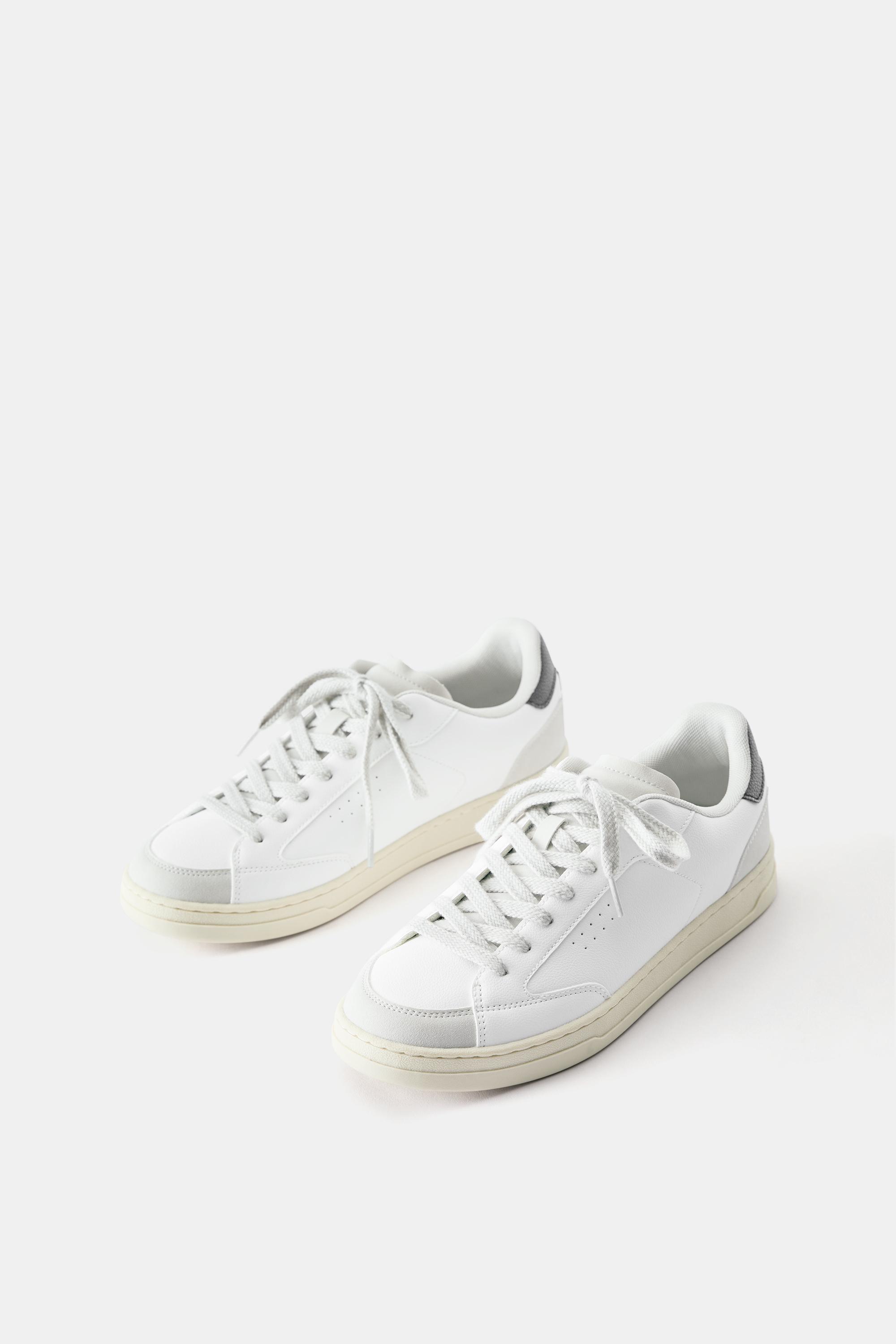 Casual trainers — White