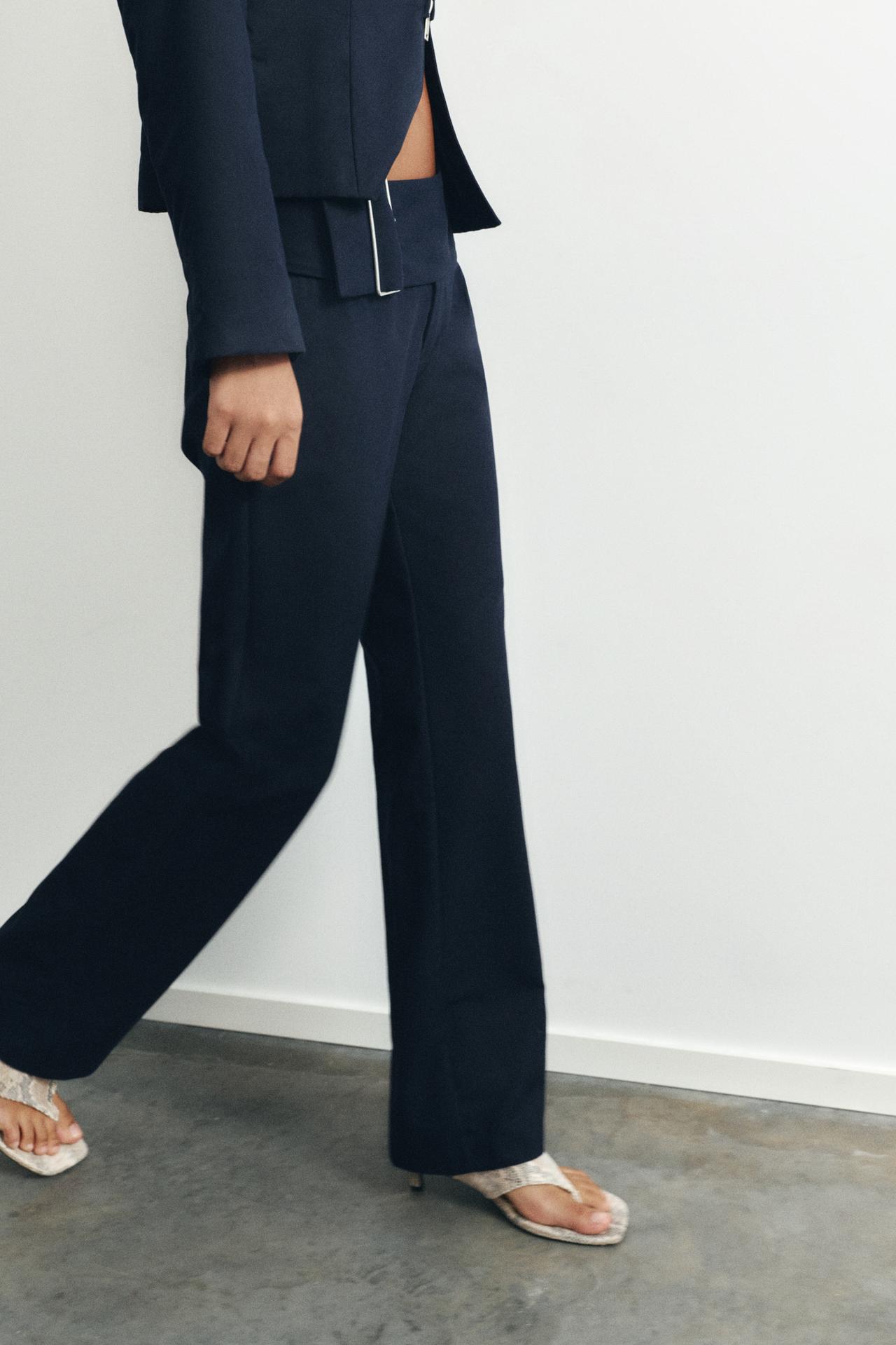 Straight trousers with buckle — Navy