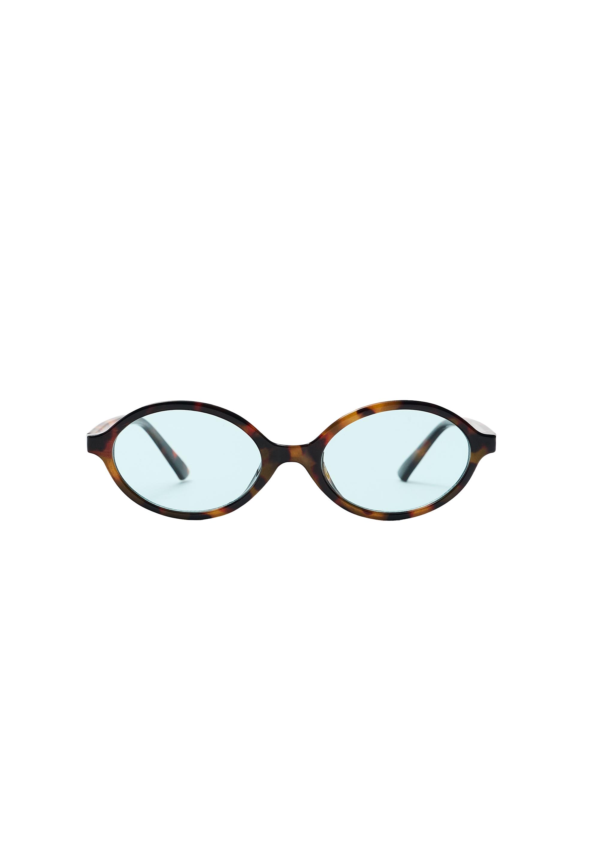 Oval sunglasses — Pale blue