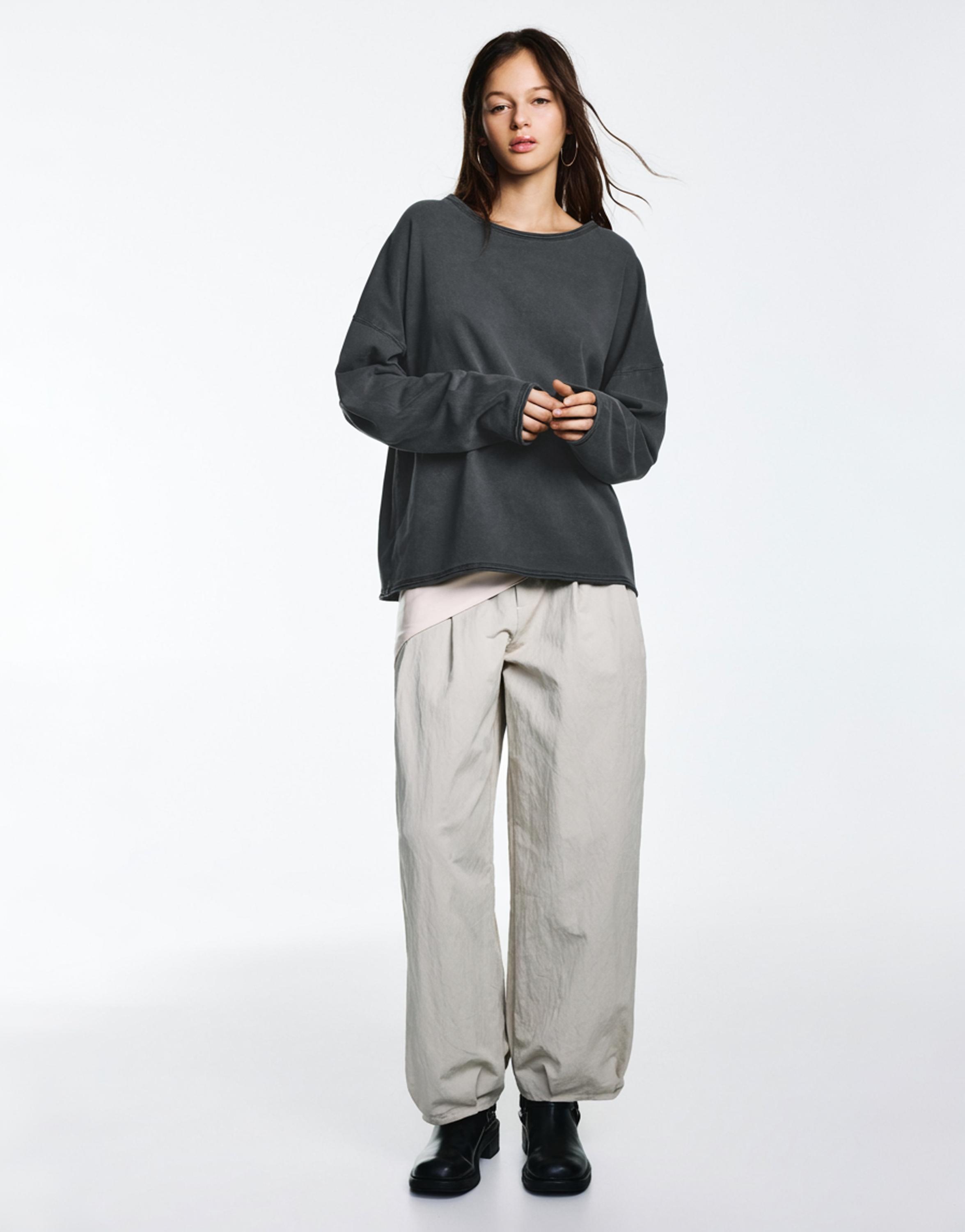Oversize long sleeve T-shirt — Dark grey