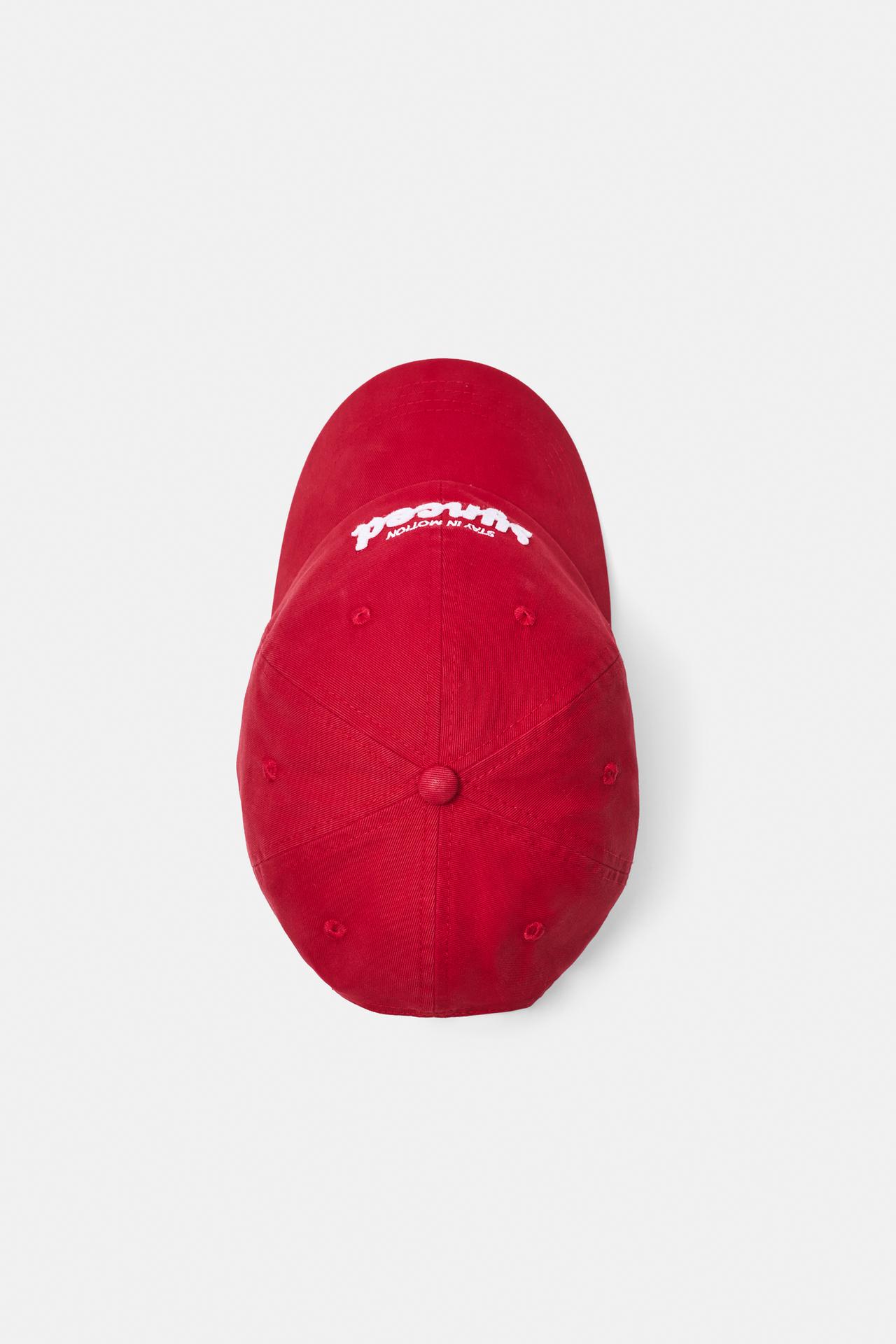 Synced graphic cap — Red