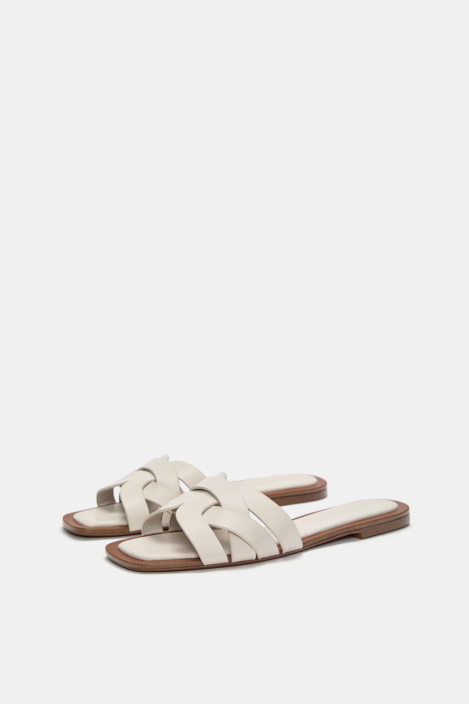 Flat strap sandals — Ecru