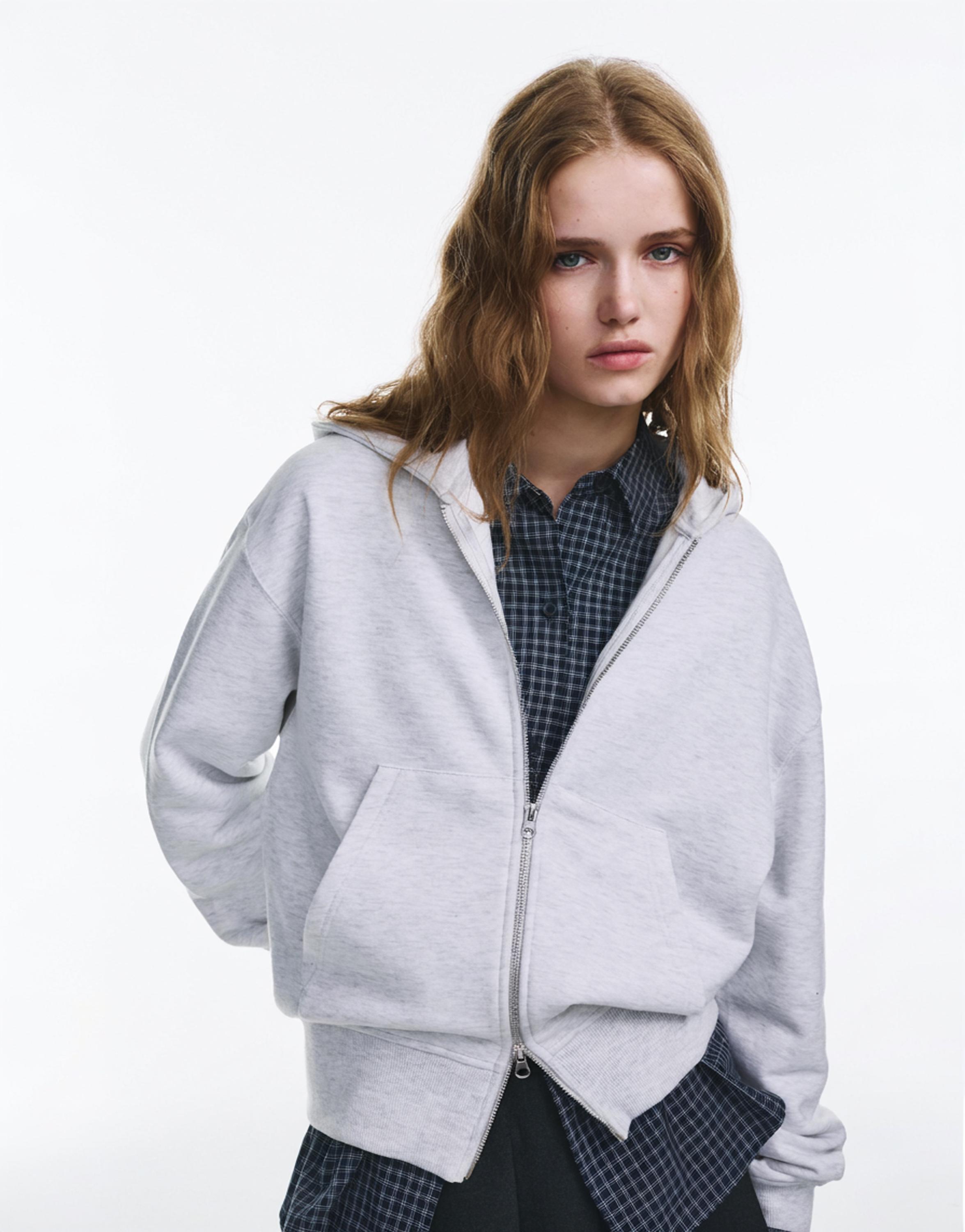 Fermuarlı kapüşonlu sweatshirt - Görsel 37