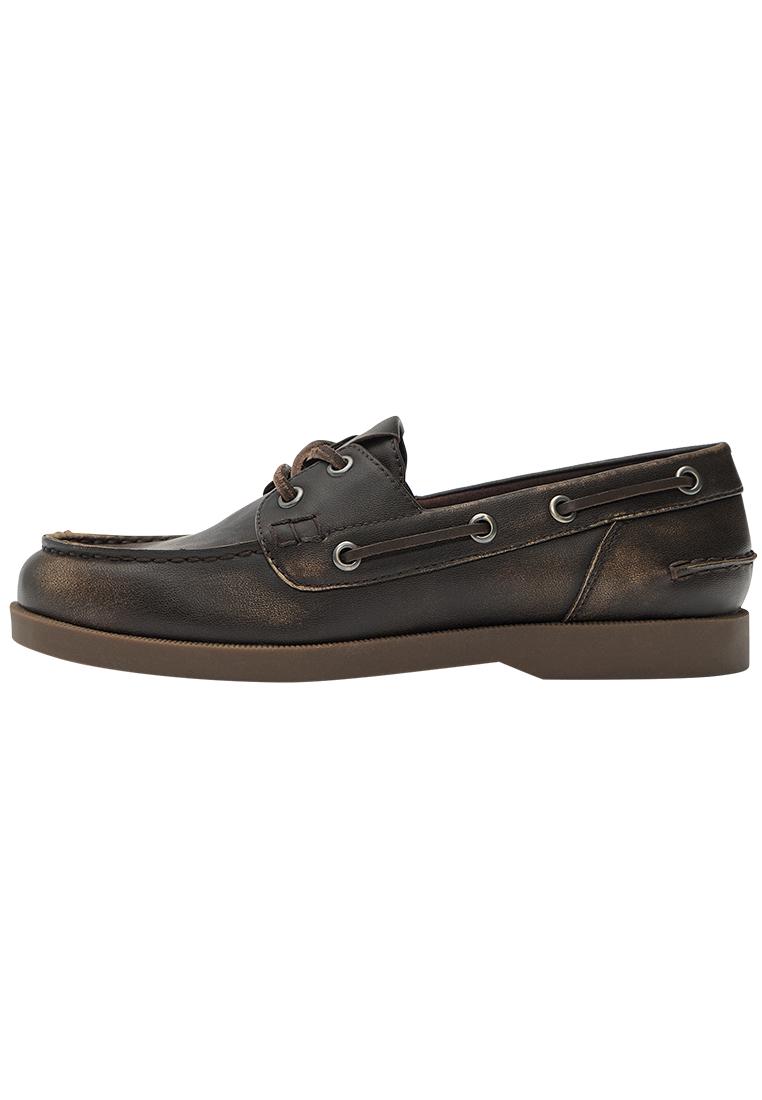 Distressed lace-up shoes — Brown