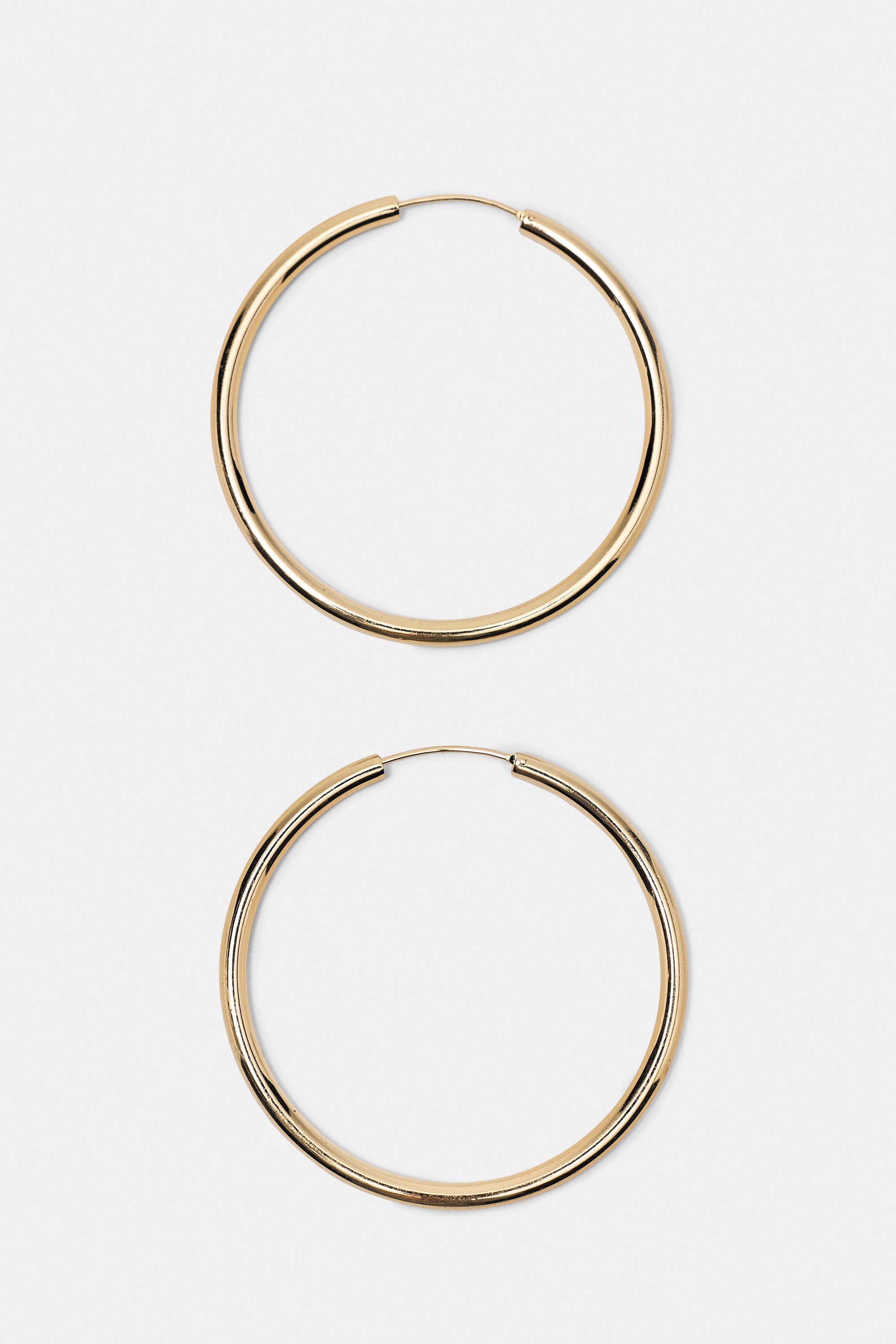 Basic hoop earrings — Gold