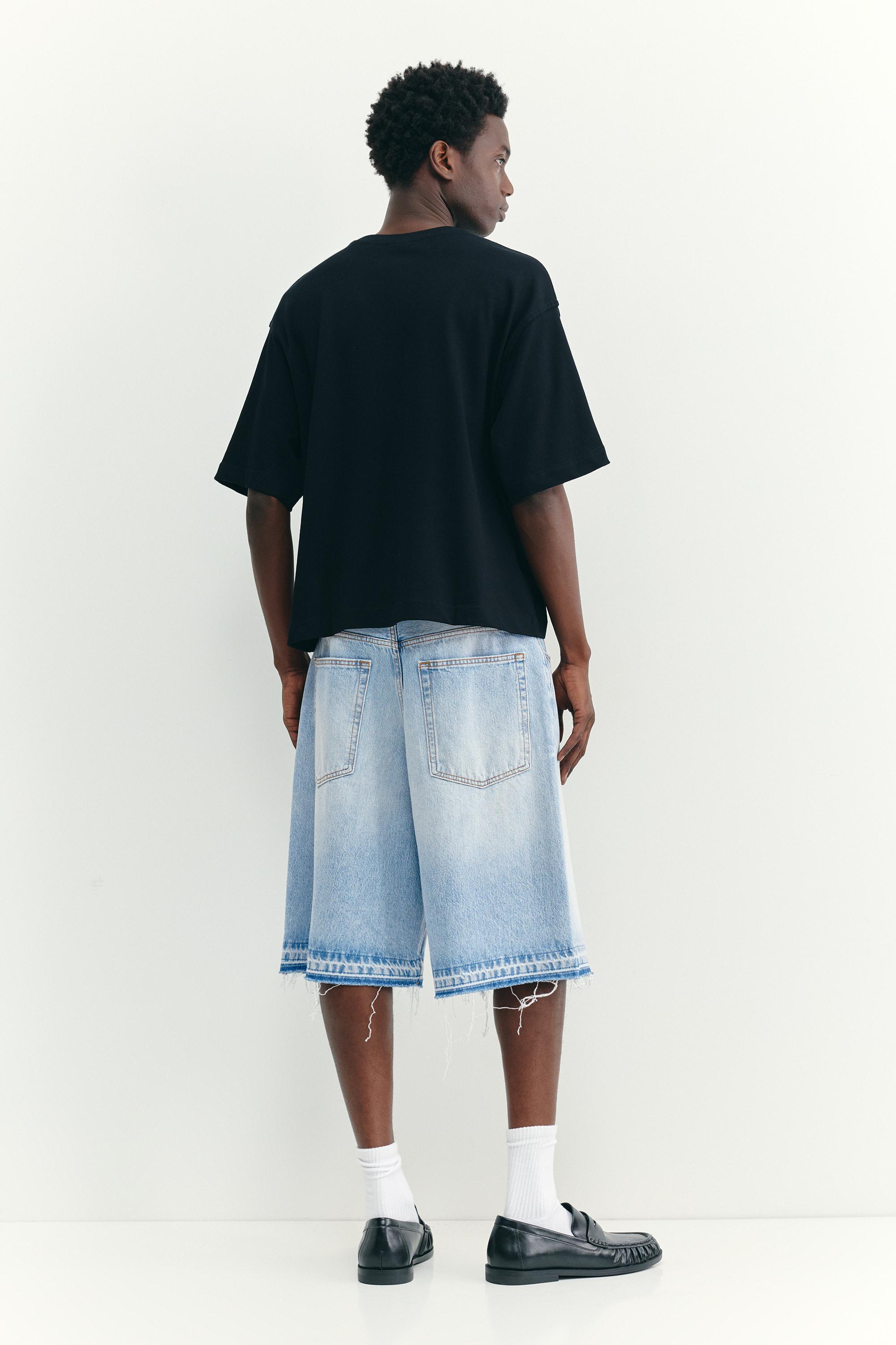 Frayed hem skater Bermuda shorts — Pale indigo