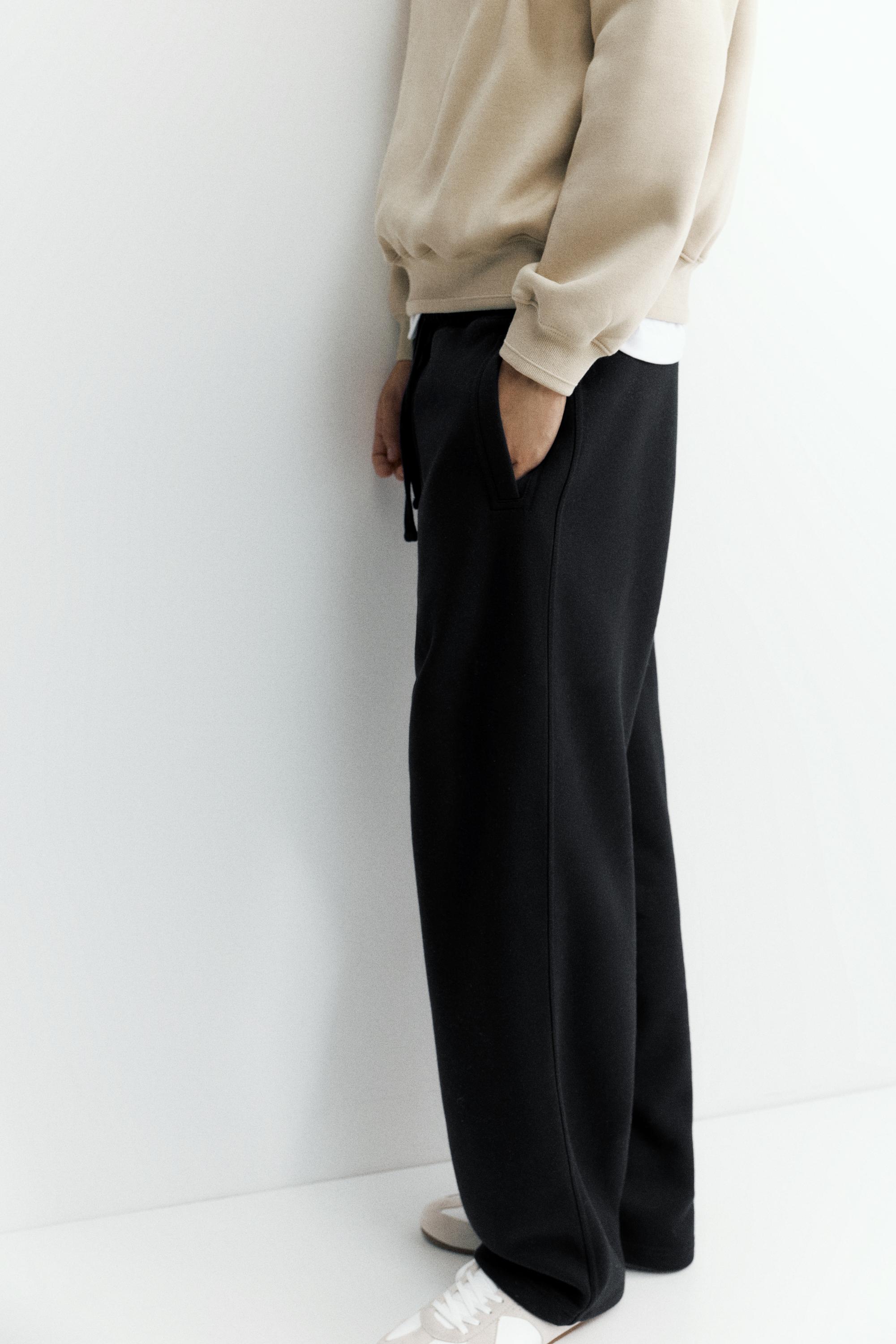 Baggy joggers — Black