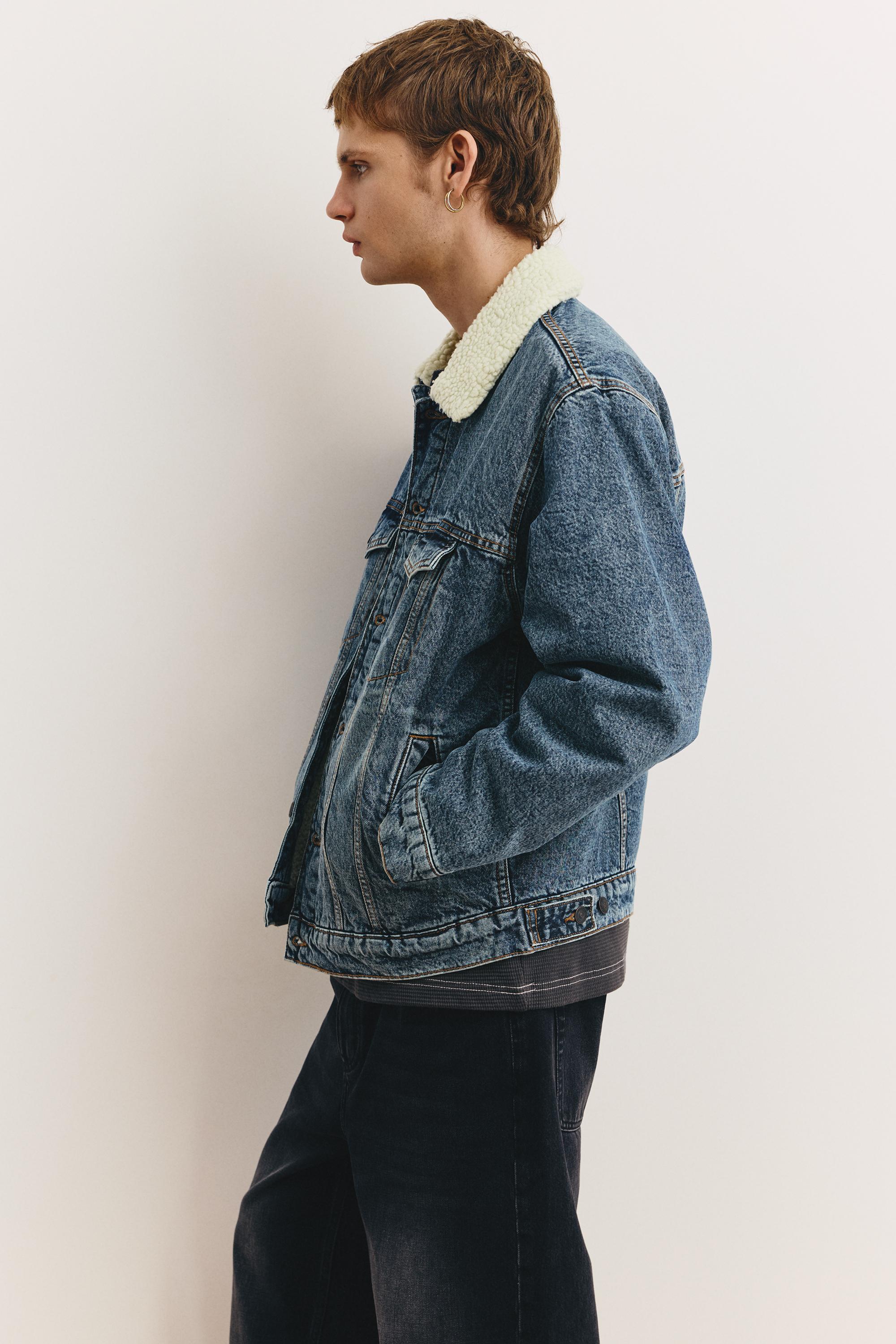 Denim jacket with faux shearling collar — Medium blue