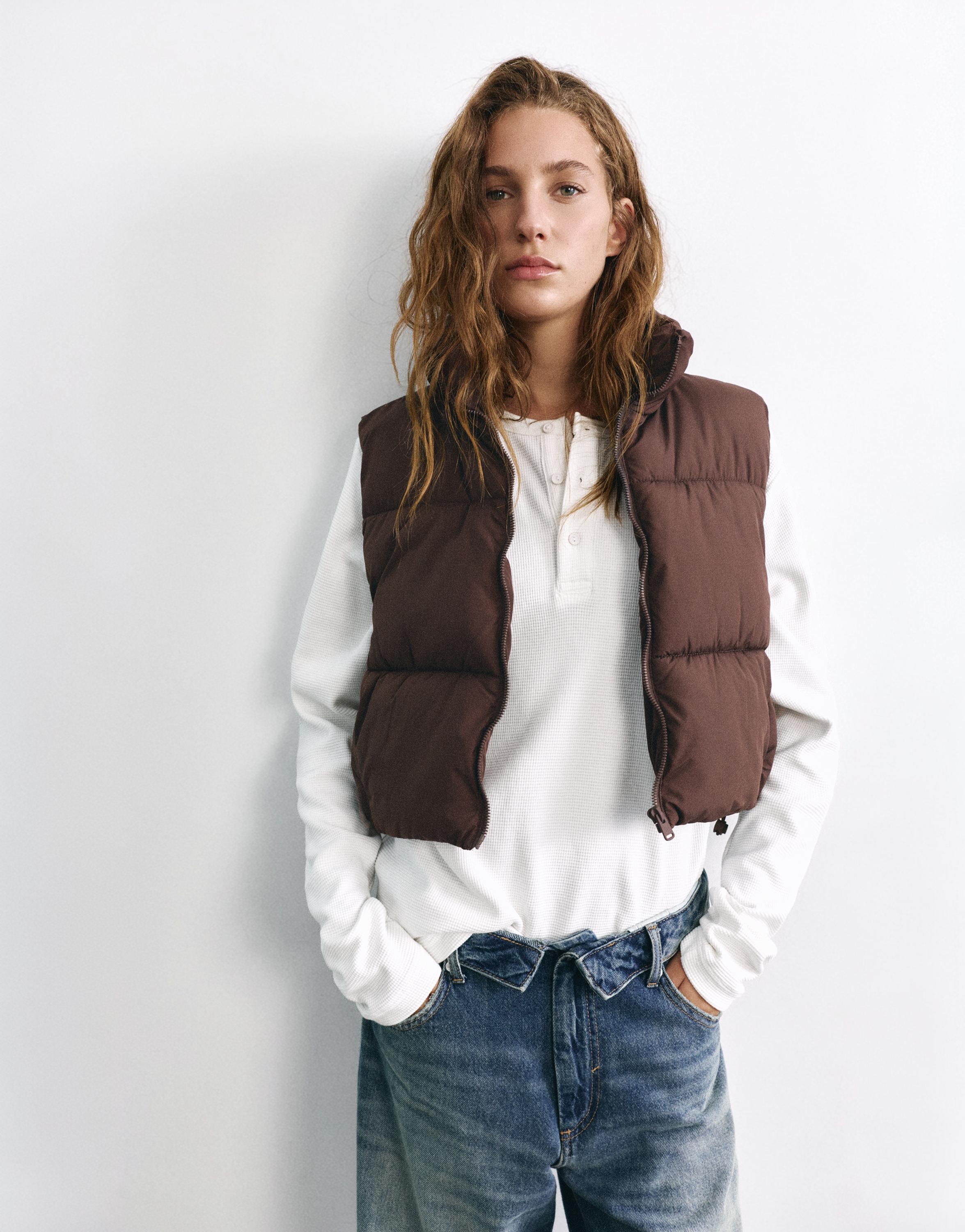Padded gilet — Brown