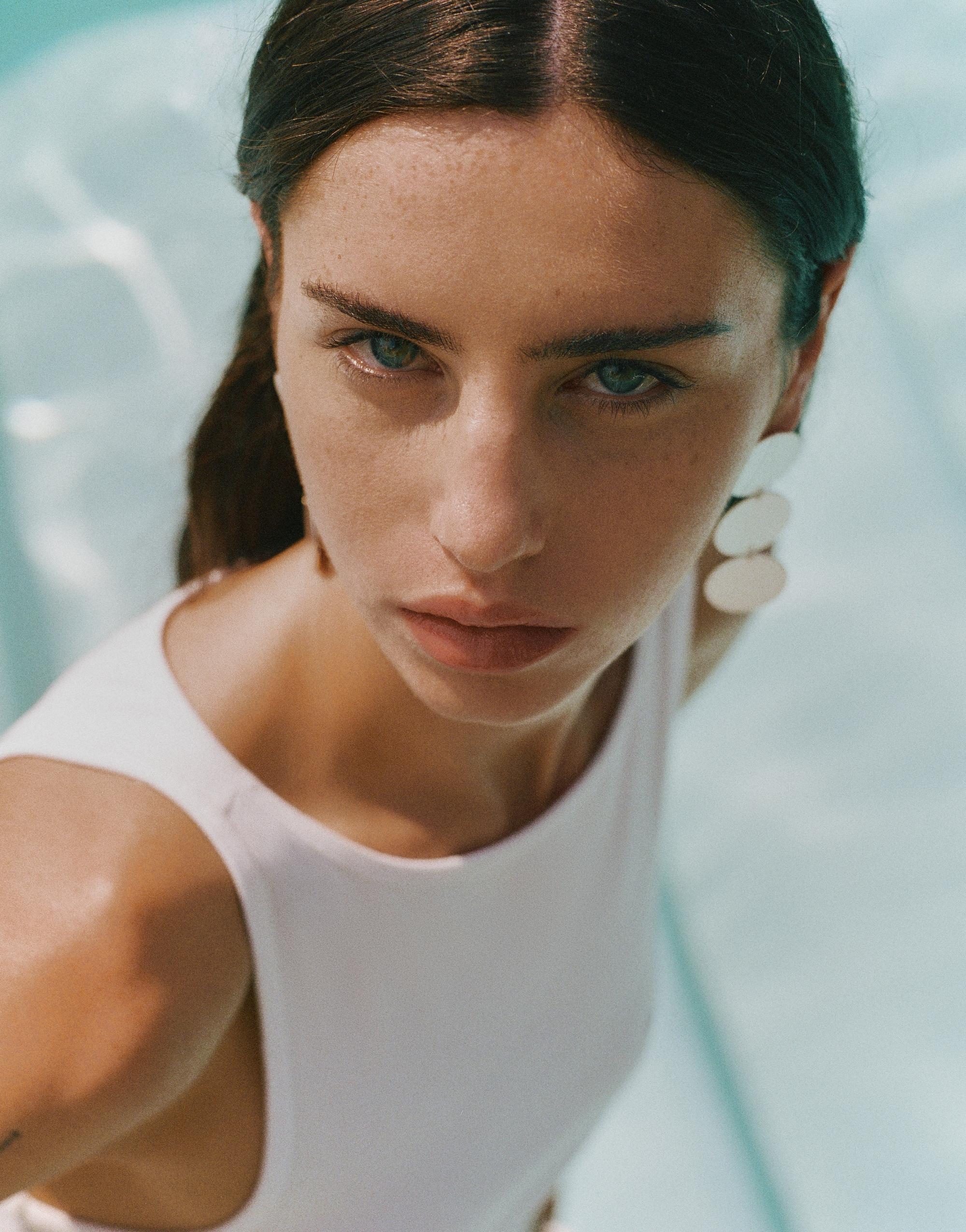 Circle earrings — Silver
