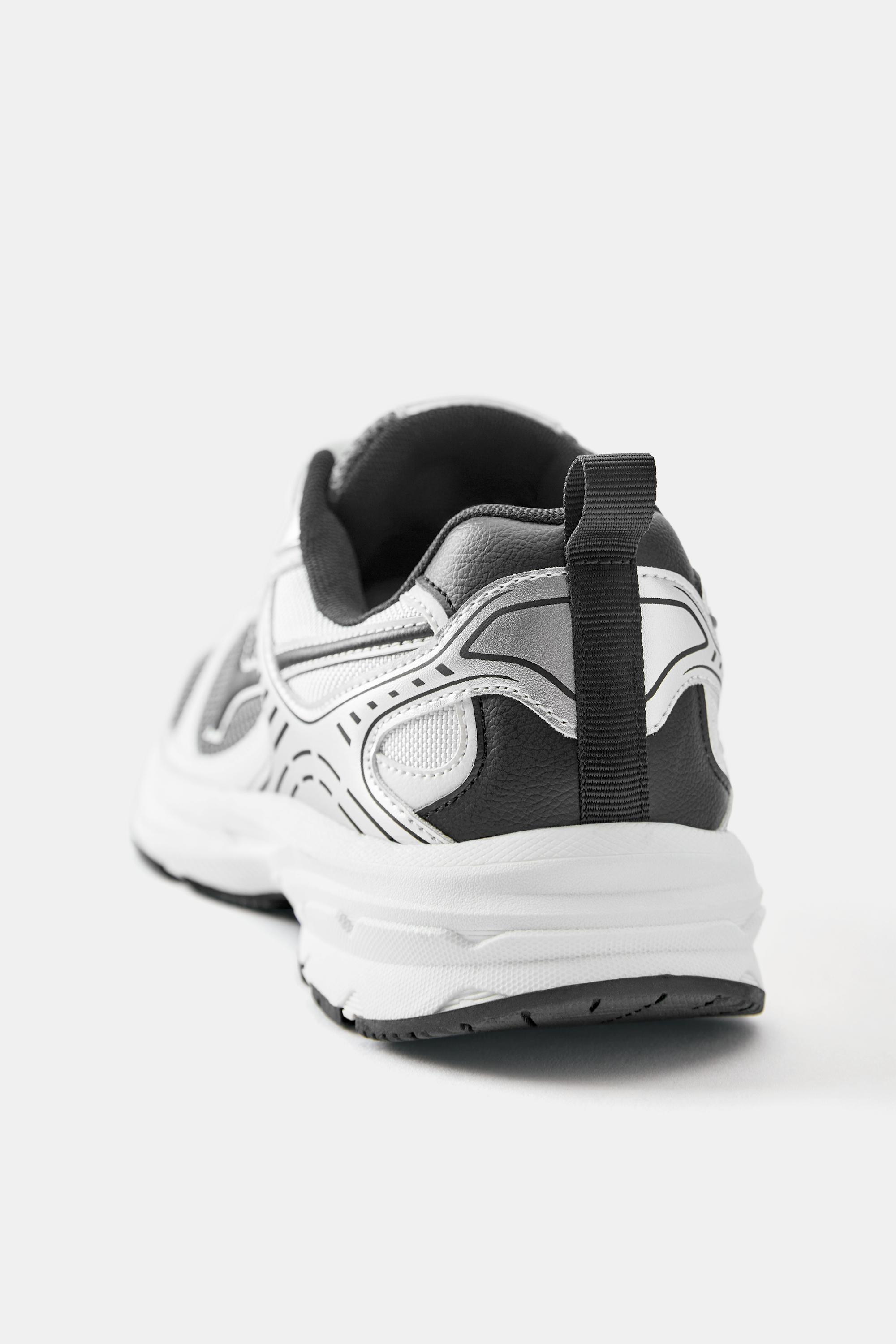 Multi-piece trainers — Silver