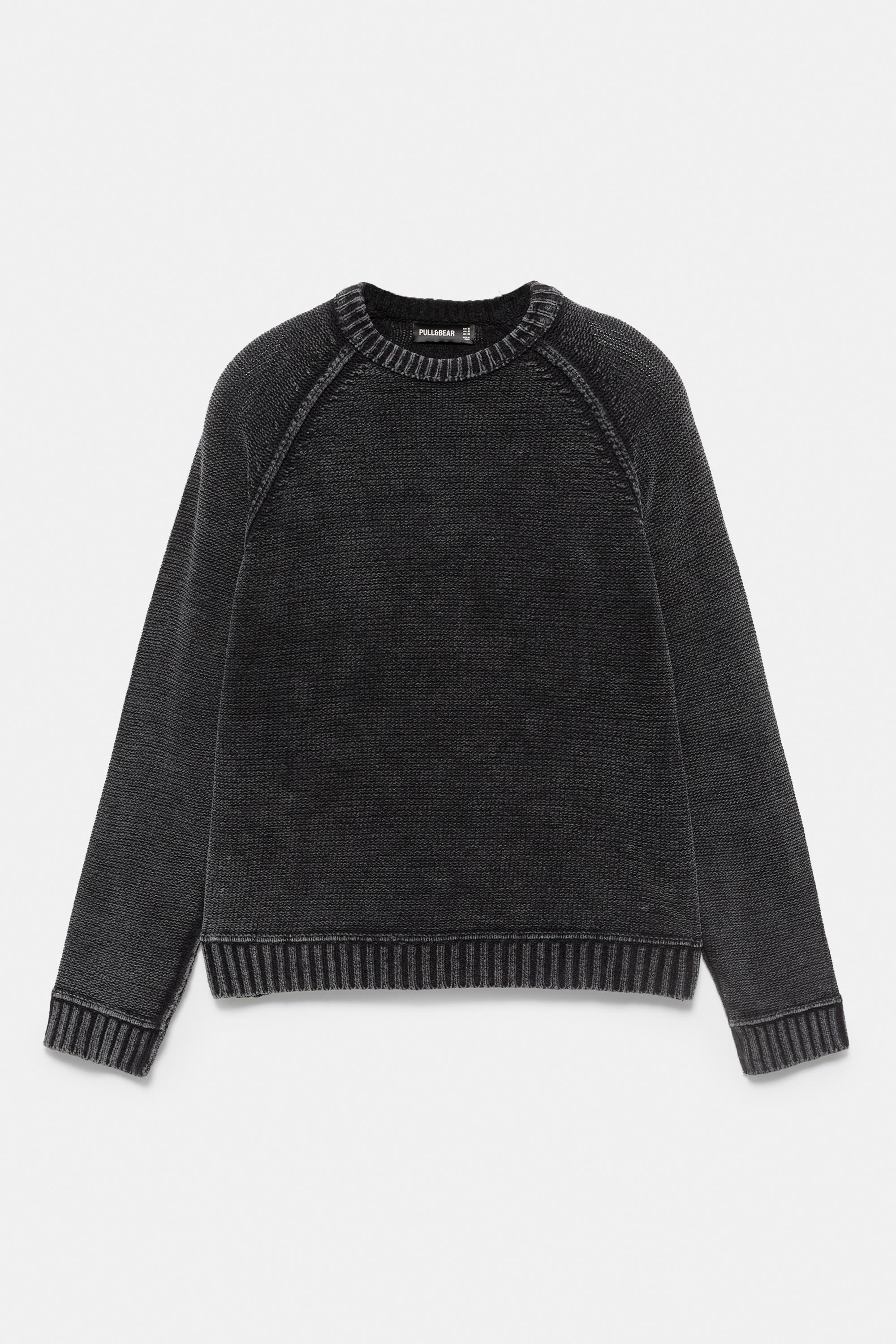 Pull&Bear Yıkama efektli örgü kazak