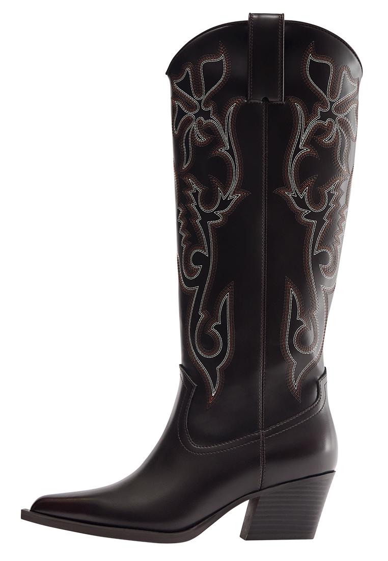 cowboy boots — Maroon