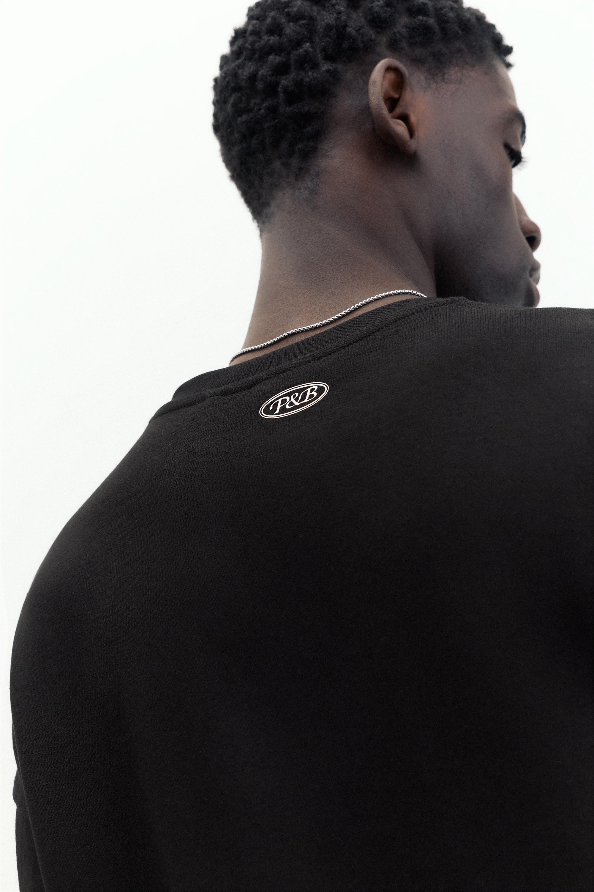 Short sleeve photographic sweatshirt — Black