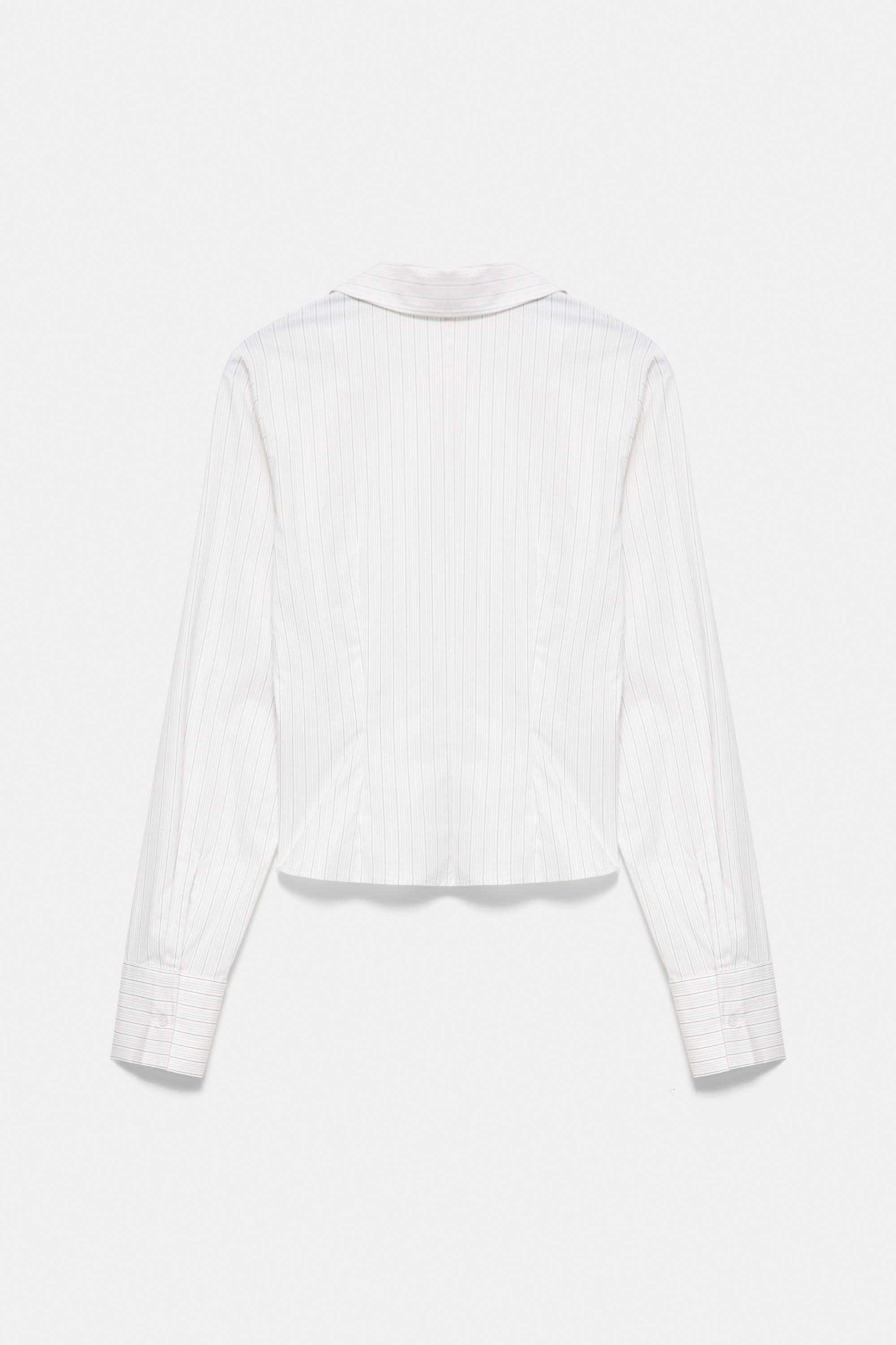 Fitted long sleeve shirt — Pale grey