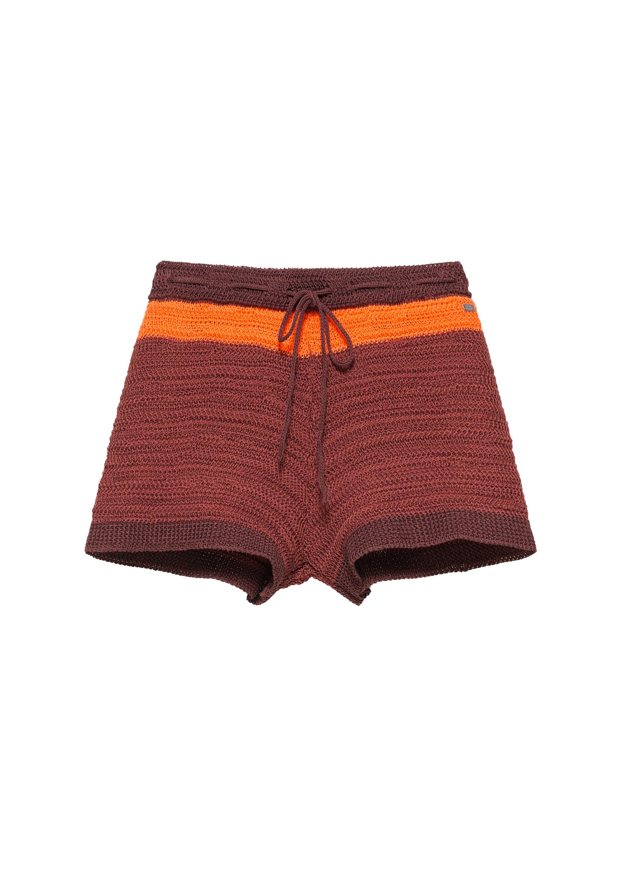 Crochet knit shorts — Brown