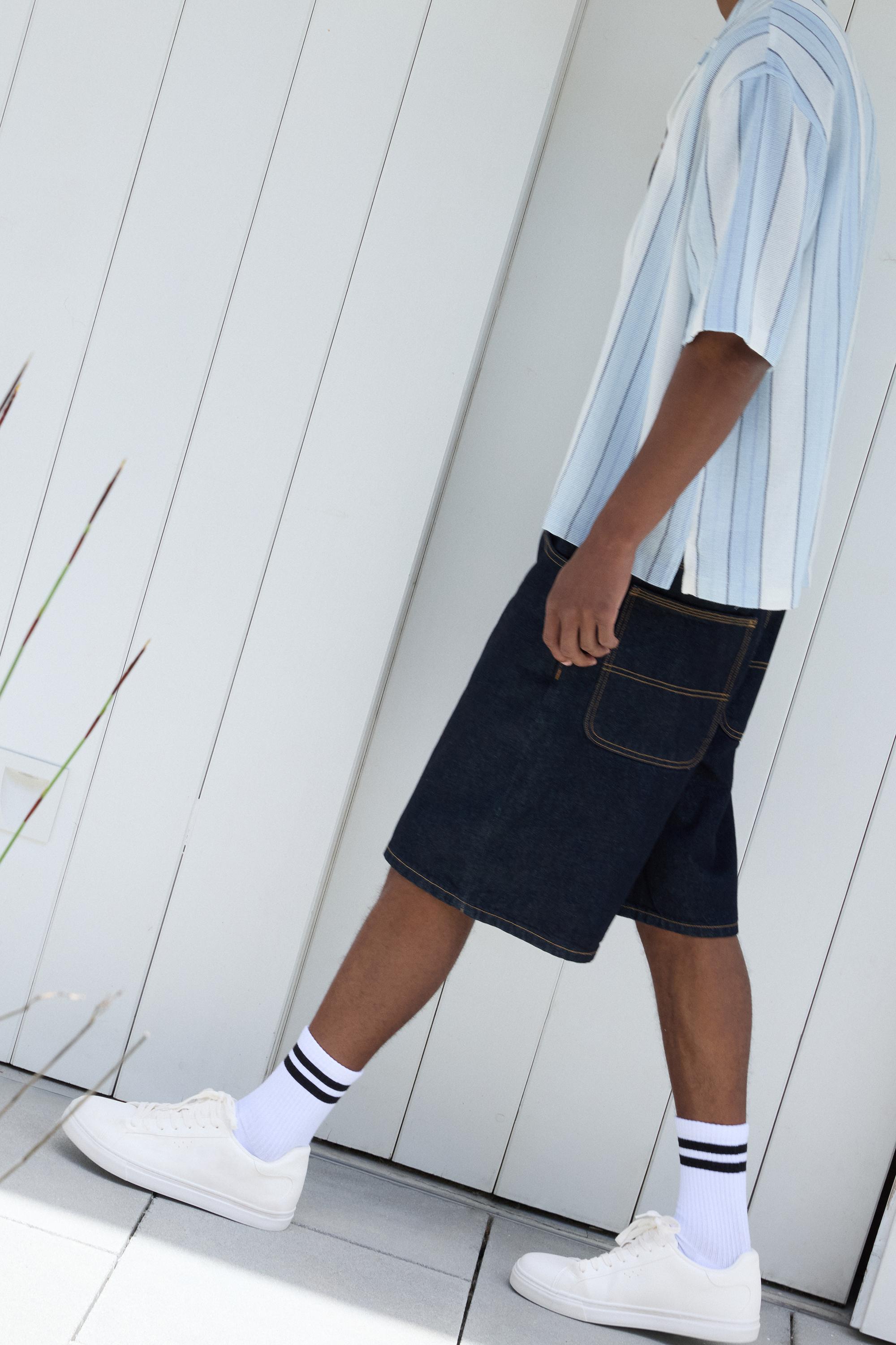 Casual trainers — White