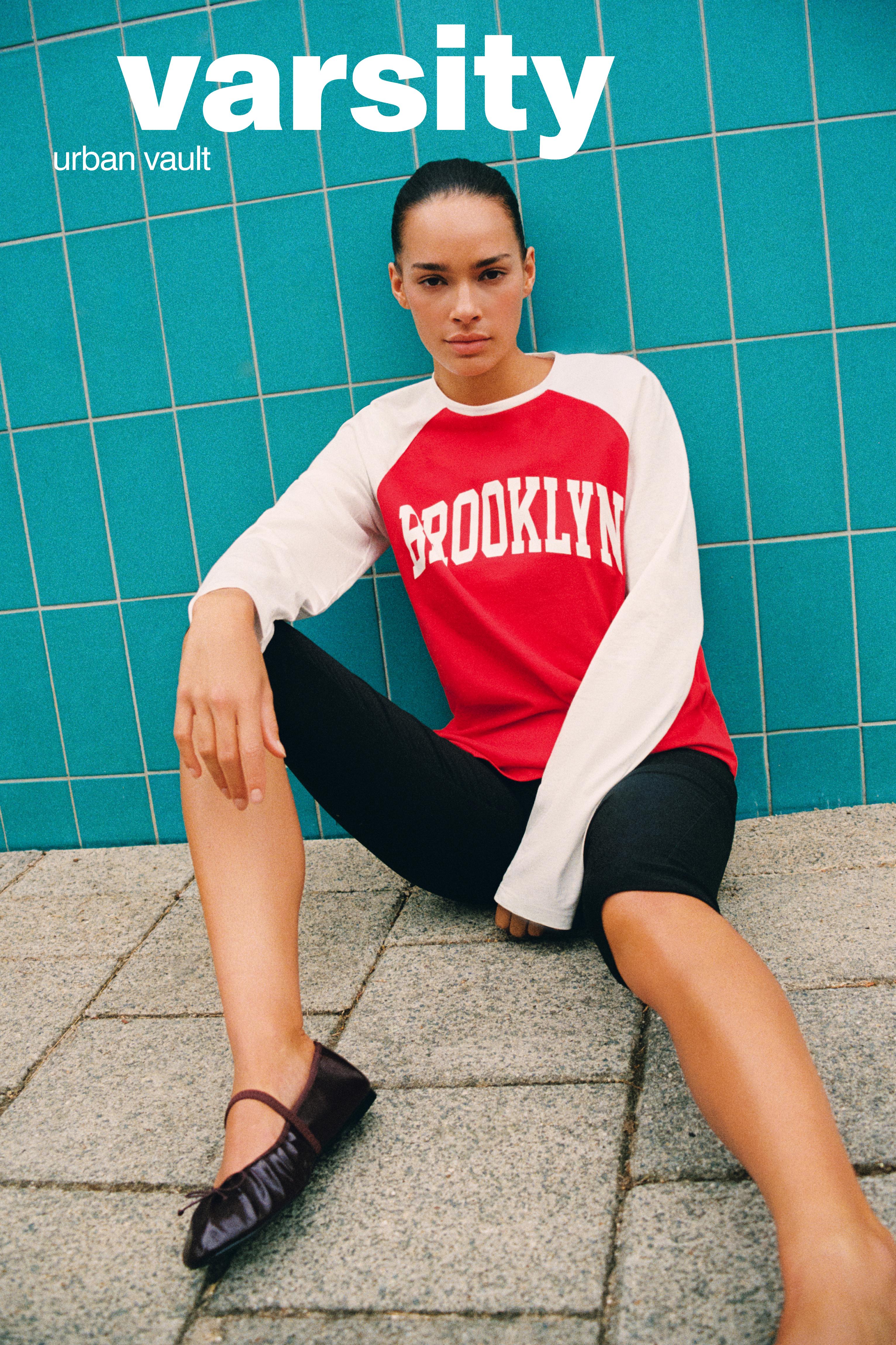 Brooklyn raglan sleeve T-shirt — White/Red