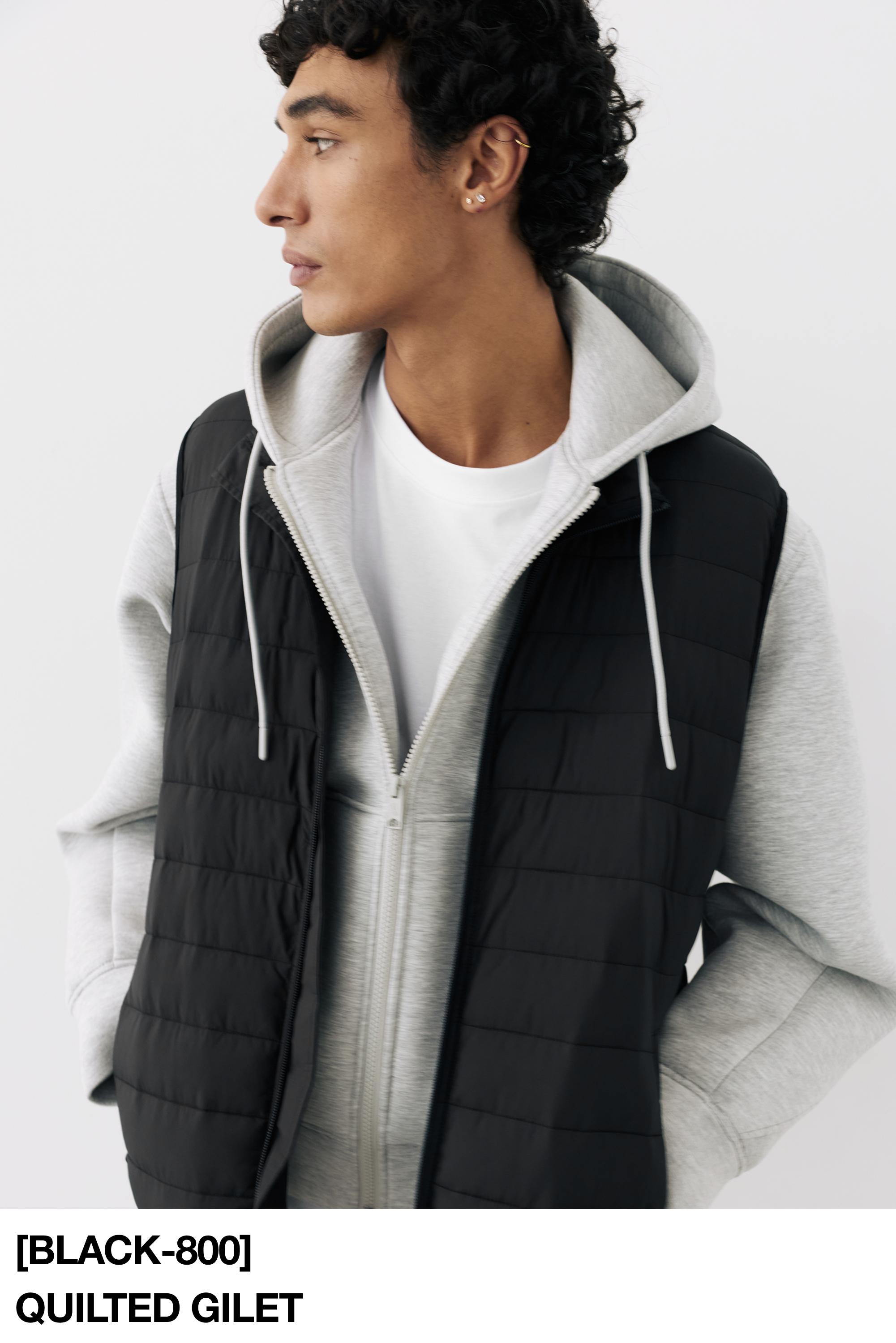 Quilted gilet — Black