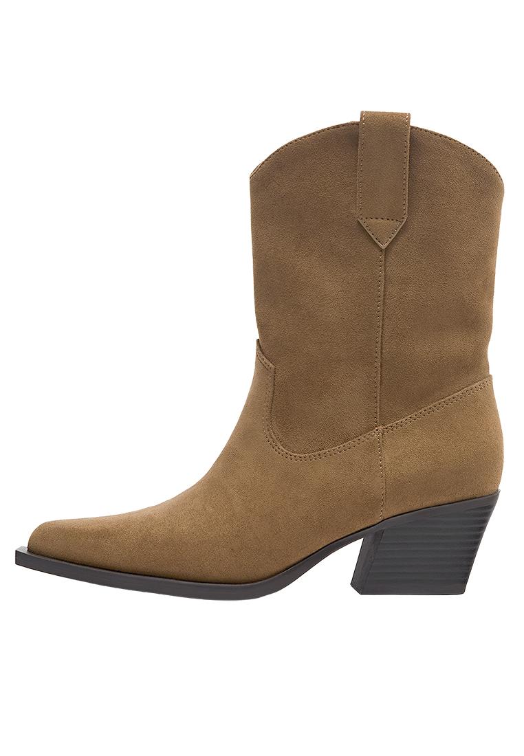 Cowboy ankle boots — 1-101