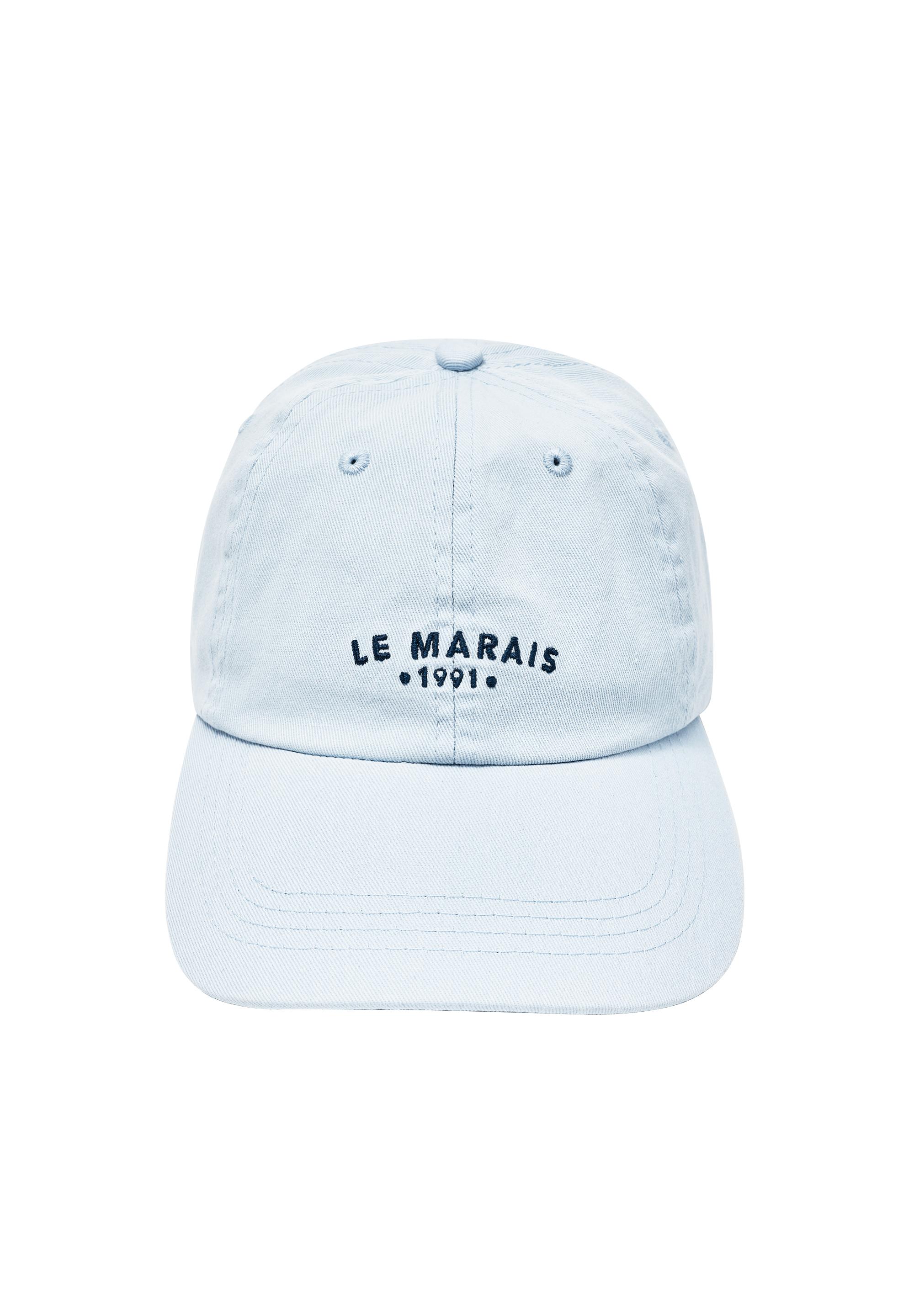 Le Marais cap — Pastel blue