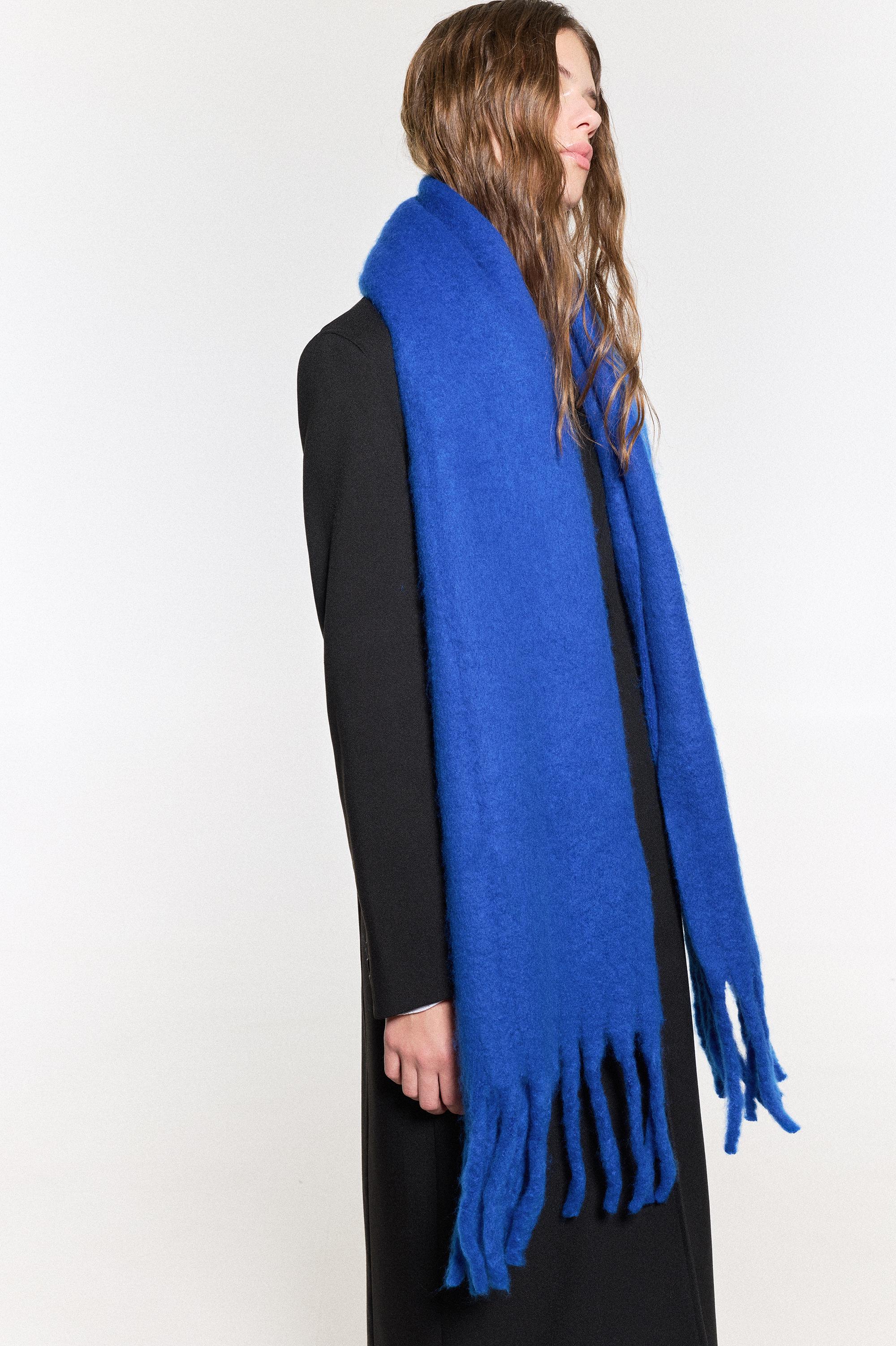 Maxi mohair-effect scarf — Electric blue