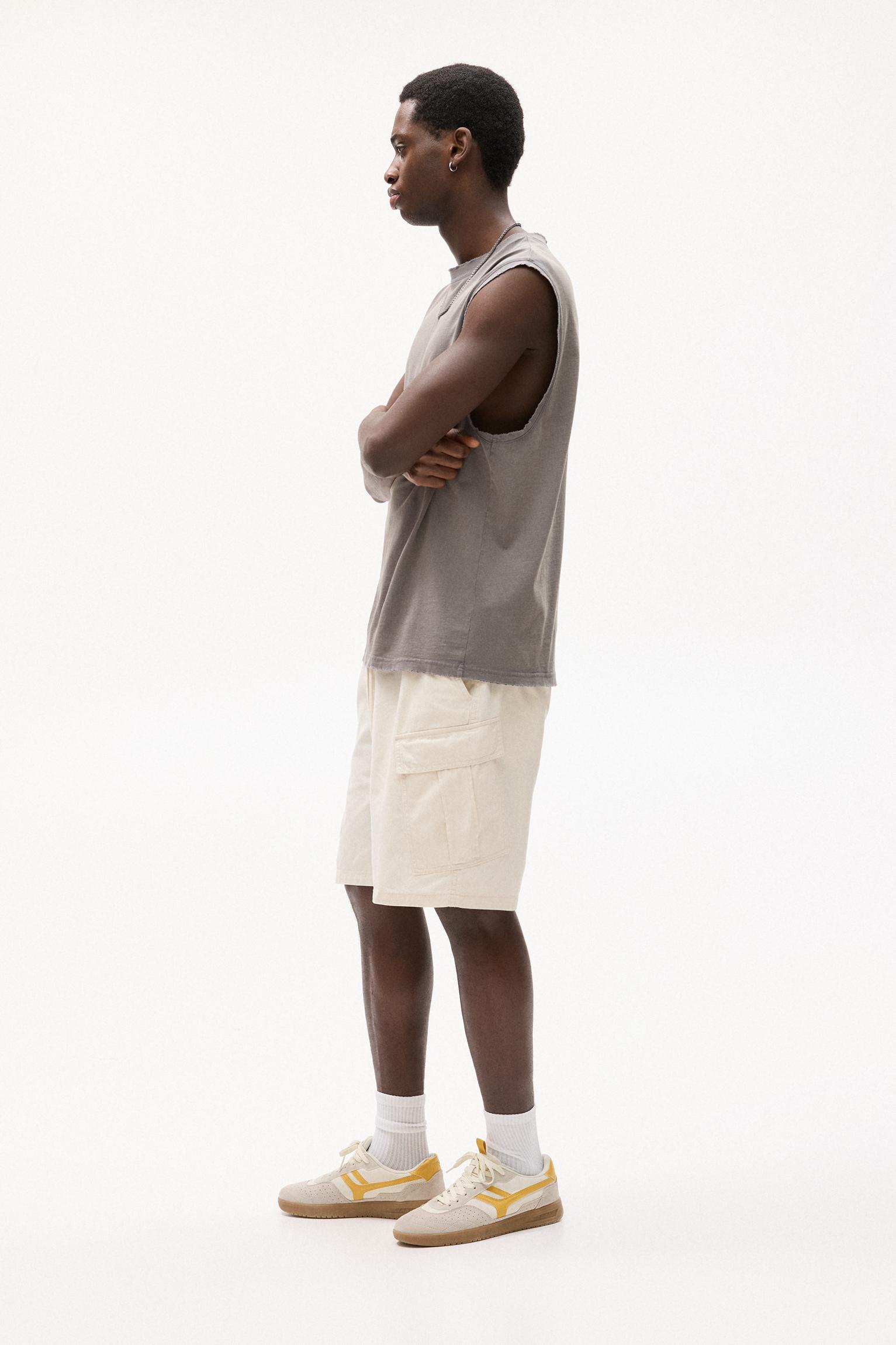 Cargo Bermuda shorts — Ecru
