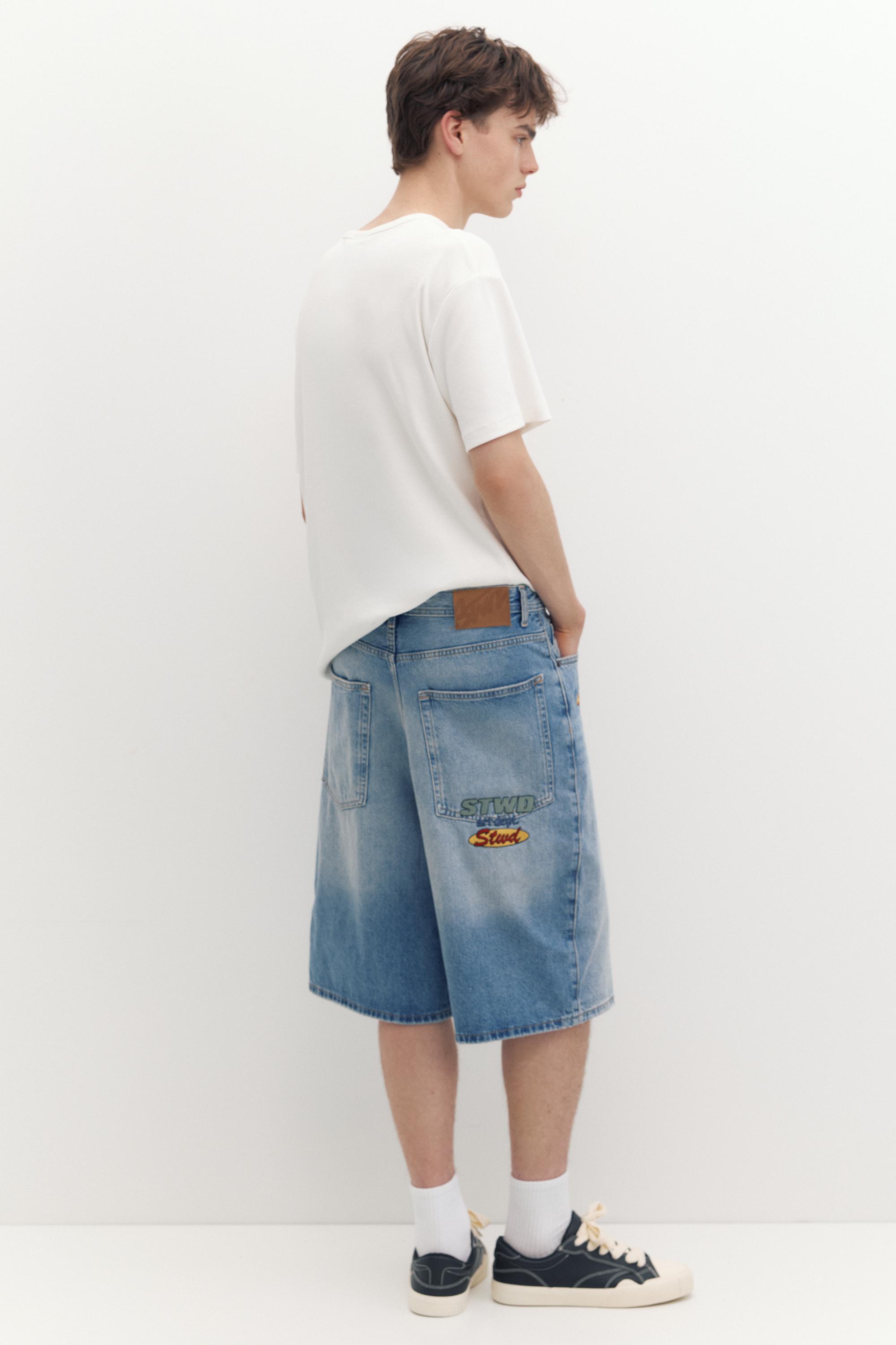 Skater denim Bermuda shorts — Medium blue