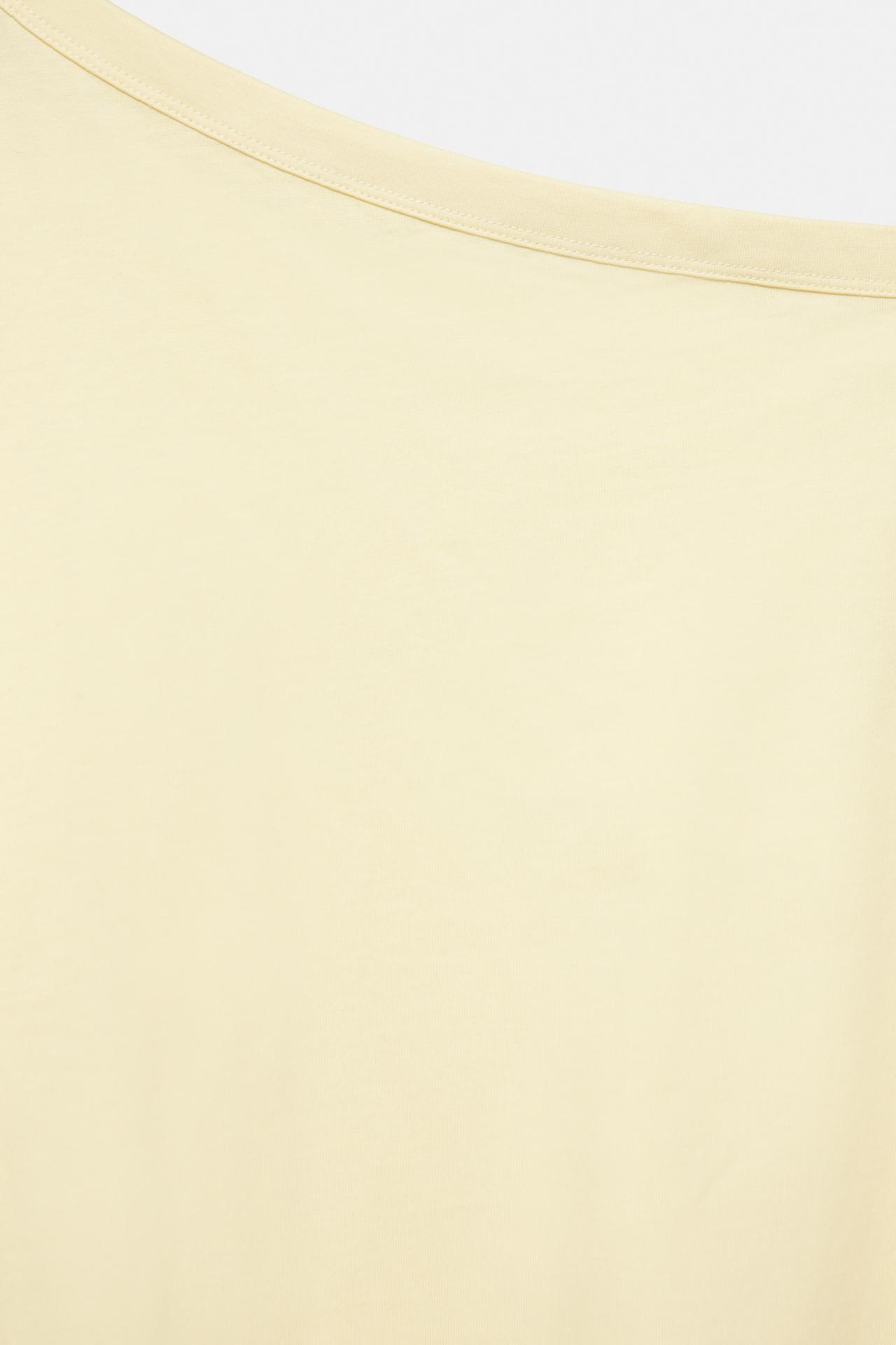 Asymmetric short sleeve T-shirt — Yellow