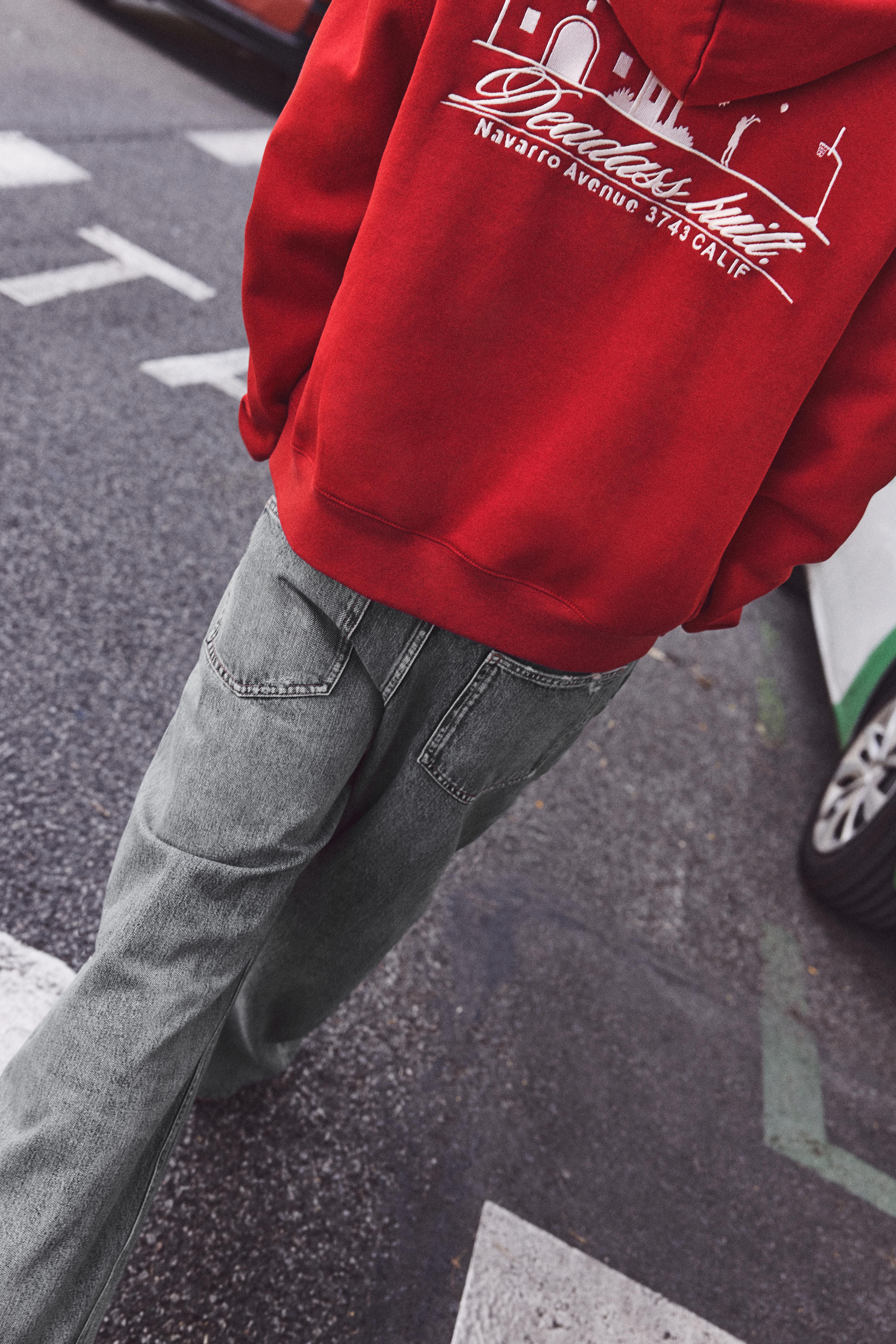 Graphic zip-up hoodie — Red