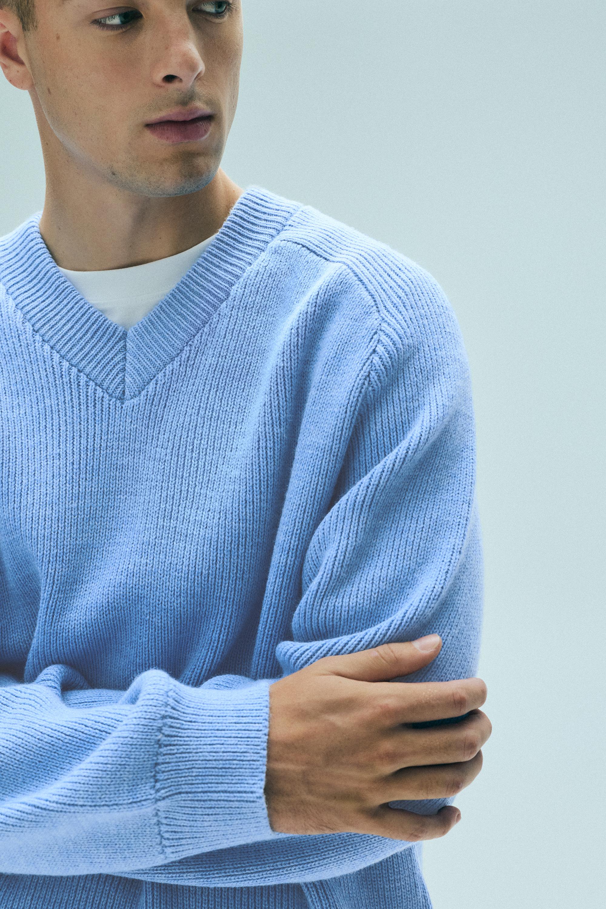 Pull&Bear Fitilli örgü V yaka kazak görsel 8