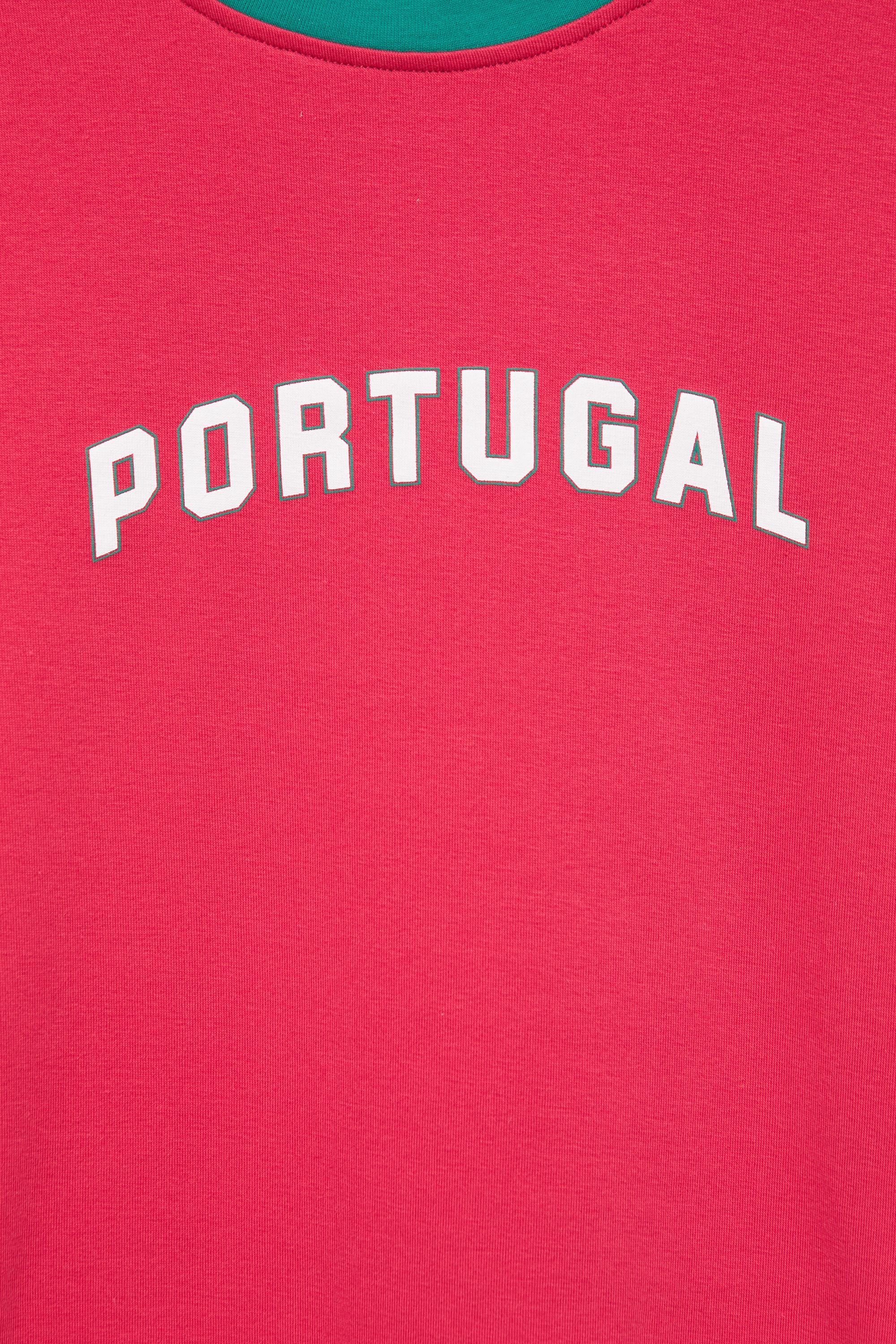 Slim-fit Portugal graphic T-shirt — Red