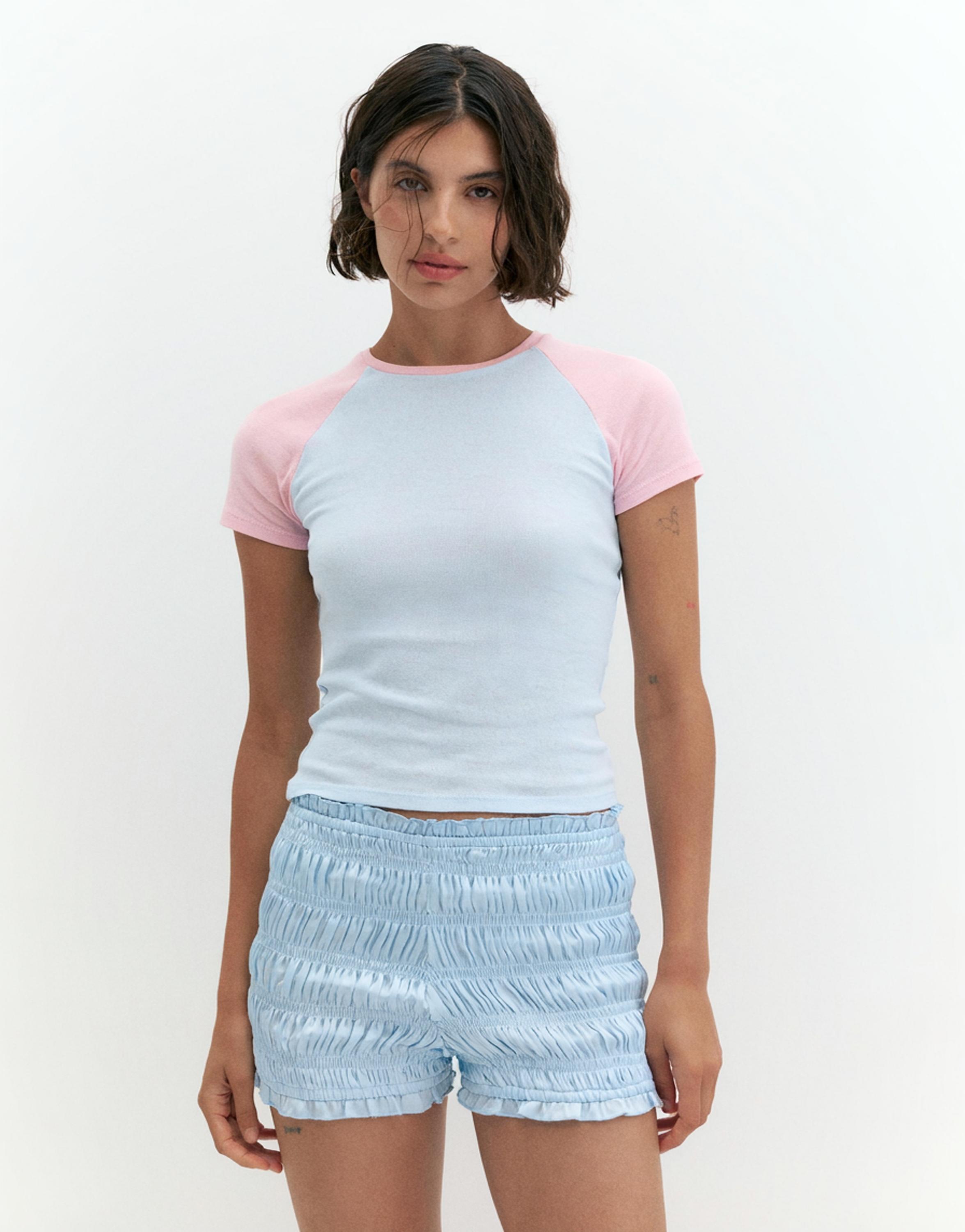 Contrast raglan sleeve T-shirt — Pastel blue